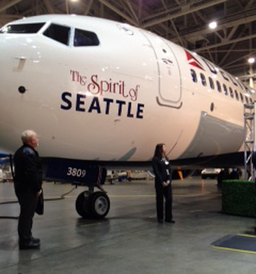 boeing_737-900ER_spirit_of_seattle_dedication_20131205