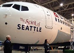 boeing_737-900er_spirit_of_seattle_dedication_20131205_cropped